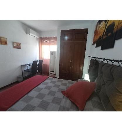 Habitacion Tranquila Madrid Exterior photo